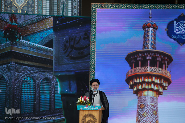 سخنرانی رییس‌جمهور منتخب در حرم مطهر رضوی