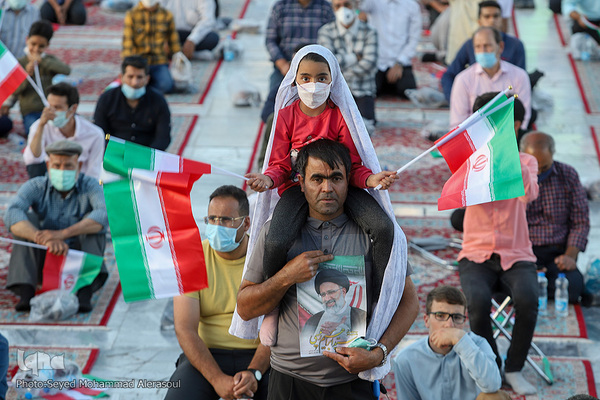 سخنرانی رییس‌جمهور منتخب در حرم مطهر رضوی