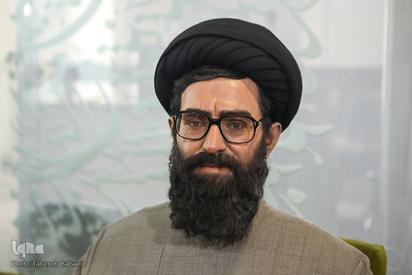 آیت‌الله سید علی خامنه‌ای