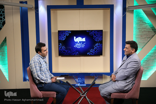 بازدید علی محمدی، معاون فرهنگی دانشگاه فرهنگیان از تحریریه ایکنا