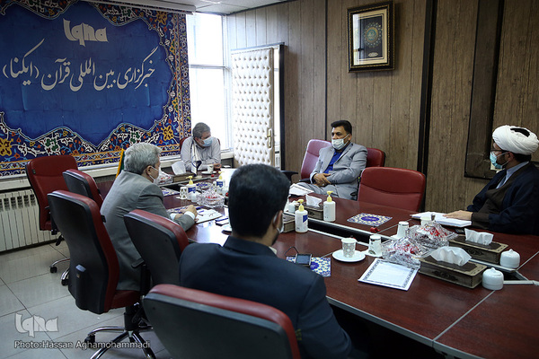 بازدید علی محمدی، معاون فرهنگی دانشگاه فرهنگیان از تحریریه ایکنا