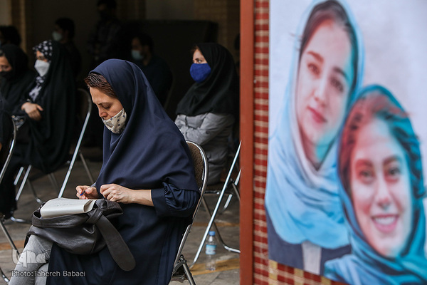 مراسم یادبود مهشاد کریمی خبرنگار فقید ایسنا