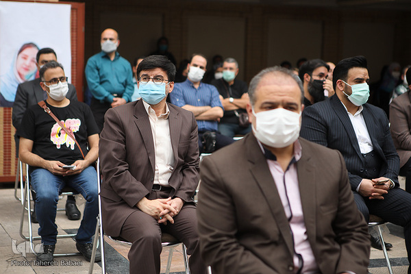 مراسم یادبود مهشاد کریمی خبرنگار فقید ایسنا