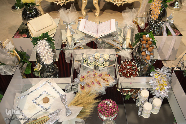 مراسم ازدواج آسان در هم‌نمک