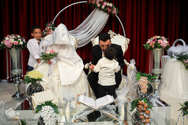 مراسم ازدواج آسان در هم‌نمک