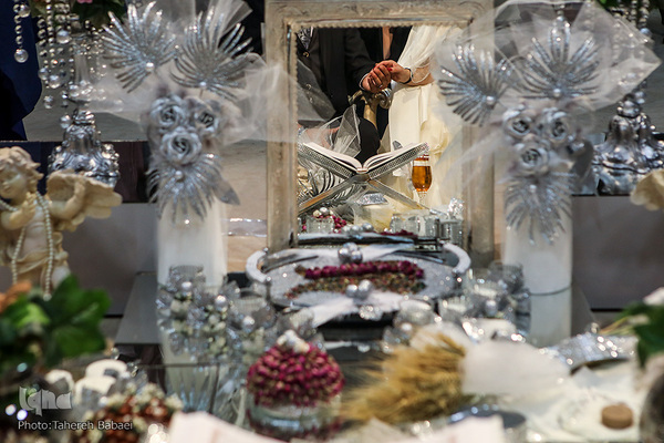 مراسم ازدواج آسان در هم‌نمک