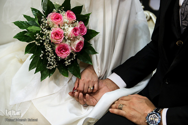 مراسم ازدواج آسان در هم‌نمک