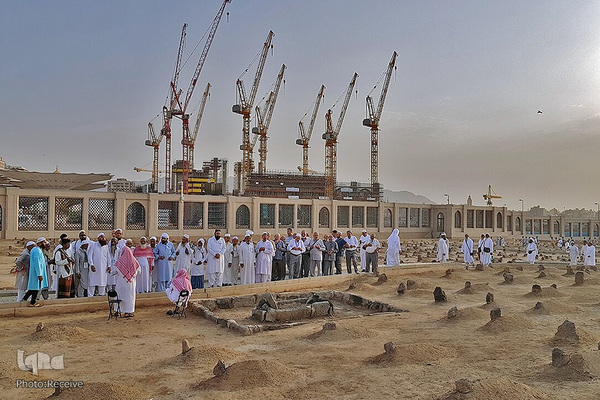 حرم بی نشان باقر آل محمد(ص) در قبرستان بقیع