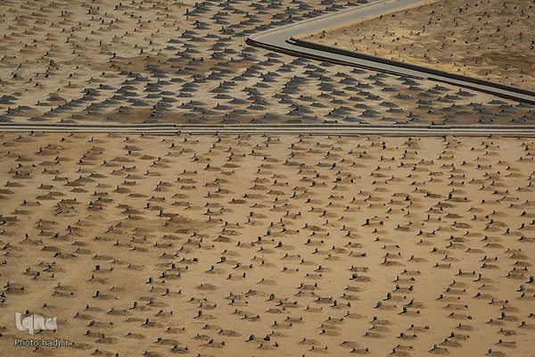 حرم بی نشان باقر آل محمد(ص) در قبرستان بقیع