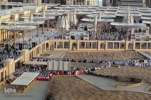 حرم بی نشان باقر آل محمد(ص) در قبرستان بقیع