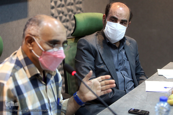 نشست بررسی هویت ملی و زبان فارسی