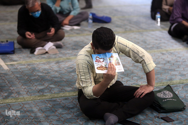 مراسم معنوی قرائت دعای «عرفه» در دانشگاه تهران