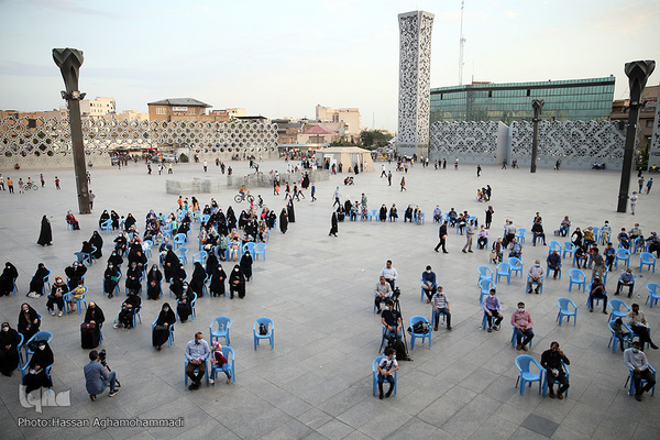 جشن گرامیداشت دهه ولایت در میدان آیینی امام حسین(ع)