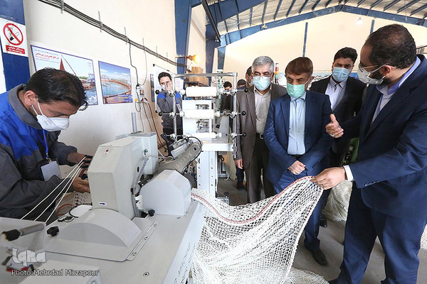 بازدید علی آقامحمدی، عضو مجمع تشخیص مصلحت نظام و مدیر گروه اقتصادی دفتر رهبر معظم انقلاب اسلامی از توانمندی های جهاددانشگاهی در مجتمع تحقیقاتی شهدای این نهاد انقلابی