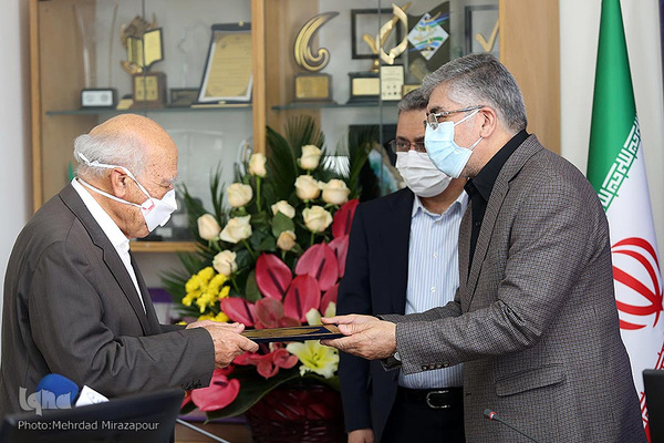 مراسم نکوداشت و تجلیل از  اردشیر قوام زاده، پدر پیوند سلول های بنیادی در ایران