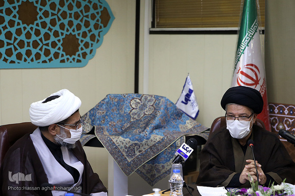 مراسم رونمایی از ویژه نامه ارتحال آیت‌الله محمدعلی تسخیری «طلایه‌دار وحدت»