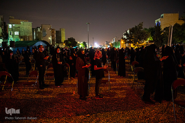 مراسم عزاداری شب چهارم محرم در محله زمزم