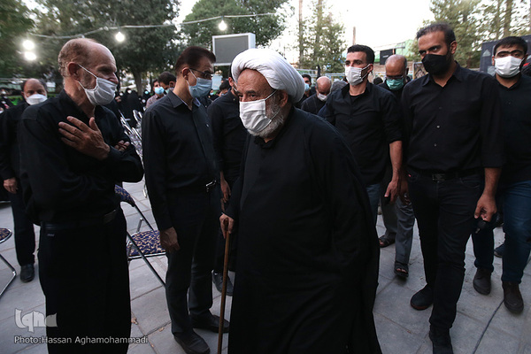 حجت الاسلام و المسلمین، شیخ حسین انصاریان