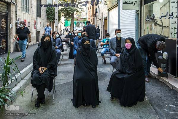 ديدار با خانواده شهدا در دهه اول محرم