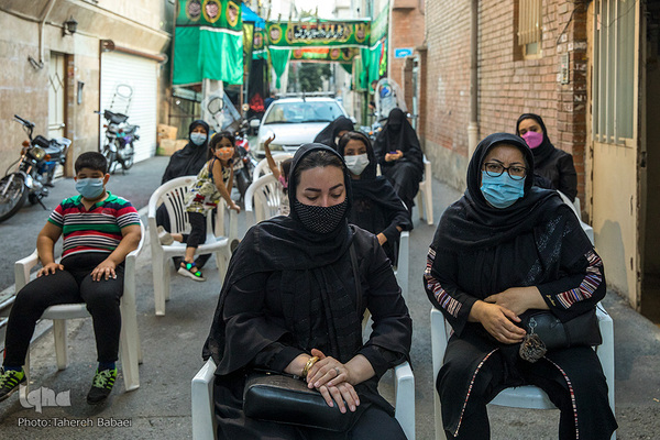 ديدار با خانواده شهدا در دهه اول محرم