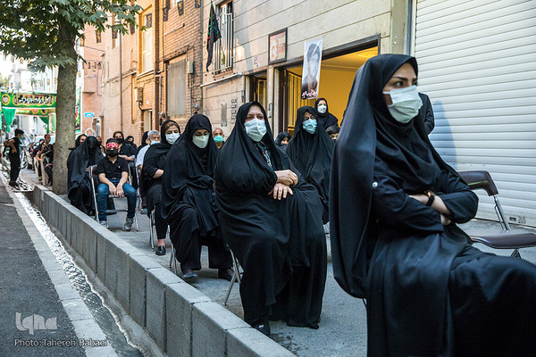 ديدار با خانواده شهدا در دهه اول محرم