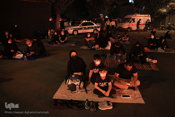 مراسم عزاداری شب پنجم محرم در میدان فلسطین