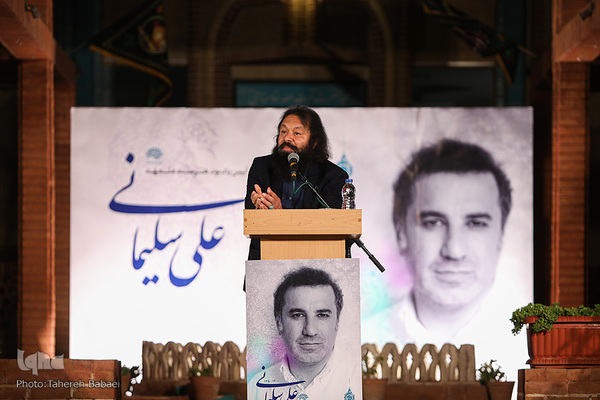 کوروش زارعی در یادبود علی سلیمانی