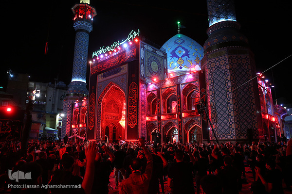 مراسم سوگواری شب هشتم محرم در آستان مقدس امامزاده صالح(ع) تجریش