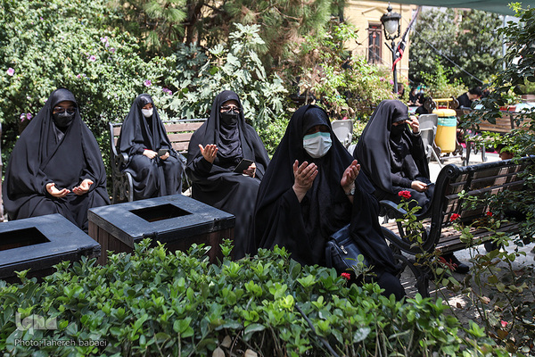 مراسم ظهر تاسوعا در خانه مداحان