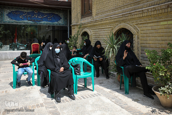 مراسم ظهر تاسوعا در خانه مداحان