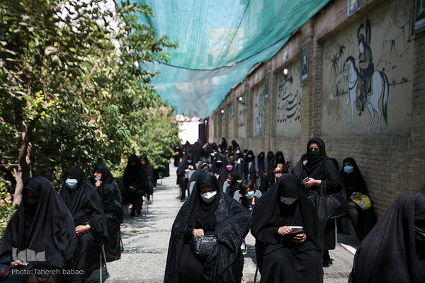 مراسم ظهر تاسوعا در خانه مداحان