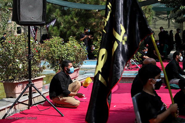 مراسم ظهر تاسوعا در خانه مداحان