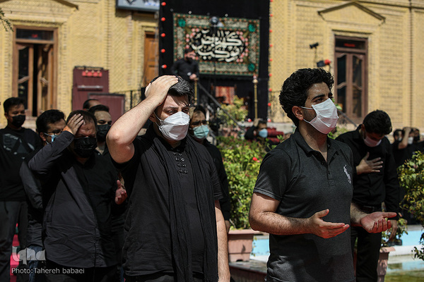 مراسم ظهر تاسوعا در خانه مداحان