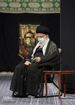 مراسم عزاداری شب عاشورای حسینی در حسینیه امام خمینی(ره)