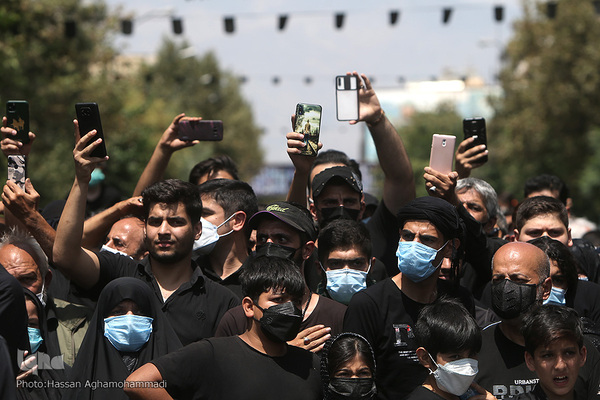 آئین خیمه سوزان ظهر عاشورا در بازار تهران