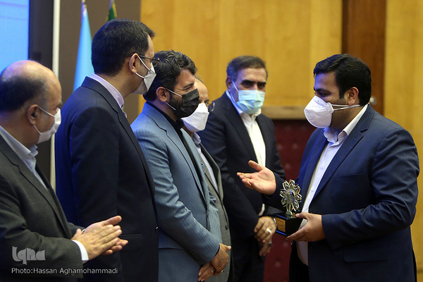 شانزدهمین مراسم تجلیل از تعاونی‌های برتر ملی