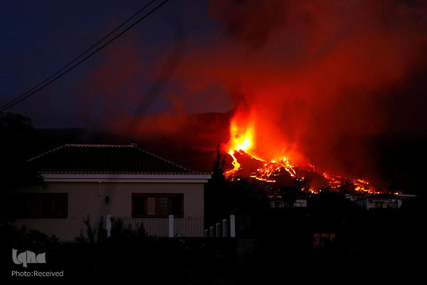 فوران آتشفشان لاپالما در جزایر قناری اسپانیا