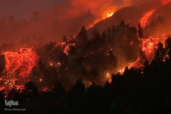 فوران آتشفشان لاپالما در جزایر قناری اسپانیا