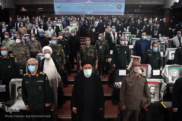 آیین تجلیل و تکریم از یک میلیون پیشکسوت دفاع مقدس با حضور رییس جمهور