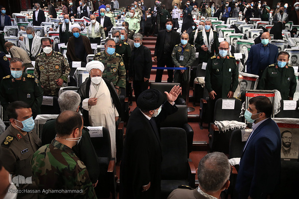 آیین تجلیل و تکریم از یک میلیون پیشکسوت دفاع مقدس با حضور رییس جمهور