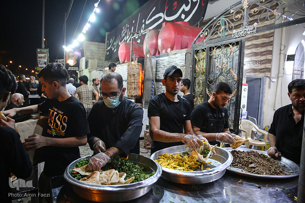موکب کفیل زینب شیرازی ها در شهر نجف