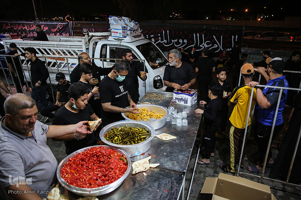 موکب کفیل زینب شیرازی ها در شهر نجف