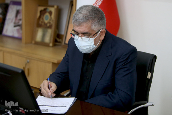 مراسم امضای تفاهم نامه همکاری های مشترک میان جهاد دانشگاهی و بنیاد حفظ آثار و ارزشهای دفاع مقدس