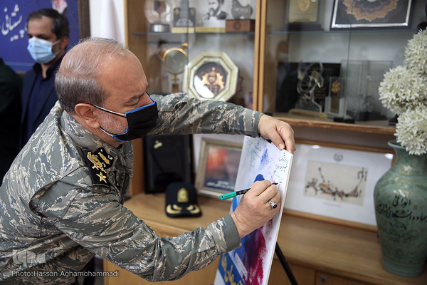 مراسم امضای تفاهم نامه همکاری های مشترک میان جهاد دانشگاهی و بنیاد حفظ آثار و ارزشهای دفاع مقدس