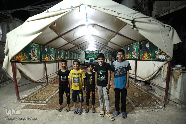 خادمین زائرین پیاده روی اربعین حسینی