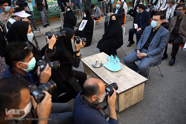 آیین زنگ ملی ایثار و مقاومت