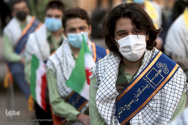 آیین زنگ ملی ایثار و مقاومت