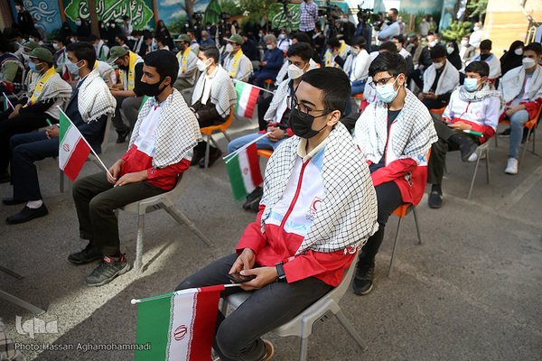 آیین زنگ ملی ایثار و مقاومت