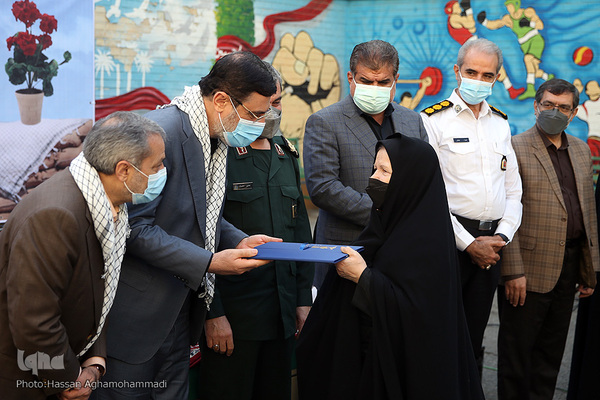 آیین زنگ ملی ایثار و مقاومت