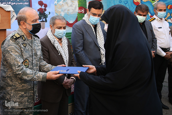 آیین زنگ ملی ایثار و مقاومت